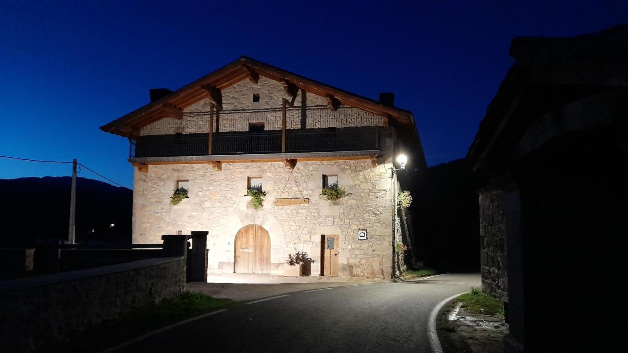 Casa Rural Juangoxenea Ihaben Exterior foto